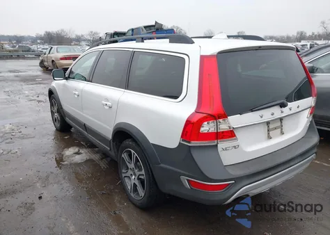 2015 Volvo Xc70 T6 Platinum z USA, uszkodzony, nr VIN YV4902ND2F1200537